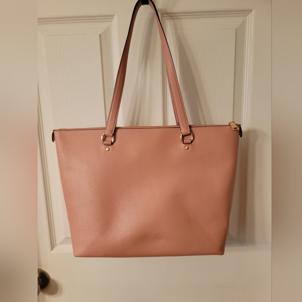 Coach Gallery Tote - Picture 4 of 16